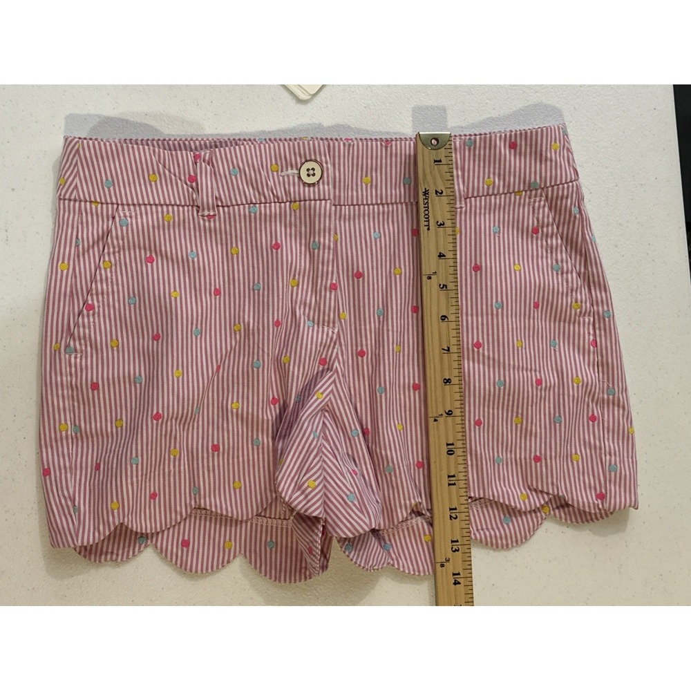 Crown & Ivy Shelby Scalloped Pink And White Striped Shorts Womens  Size 6 - Picture 5 of 6